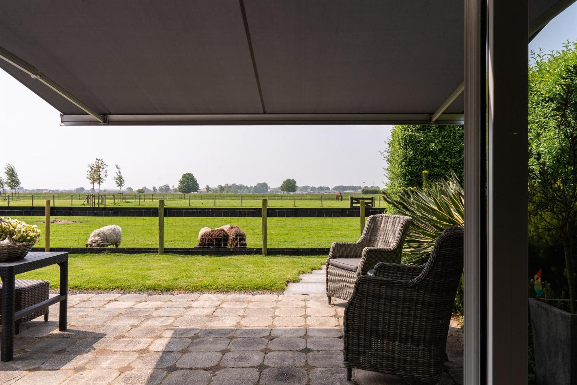 Vakantiewoning Le Garaazje 'S-Gravendeel Exterior foto