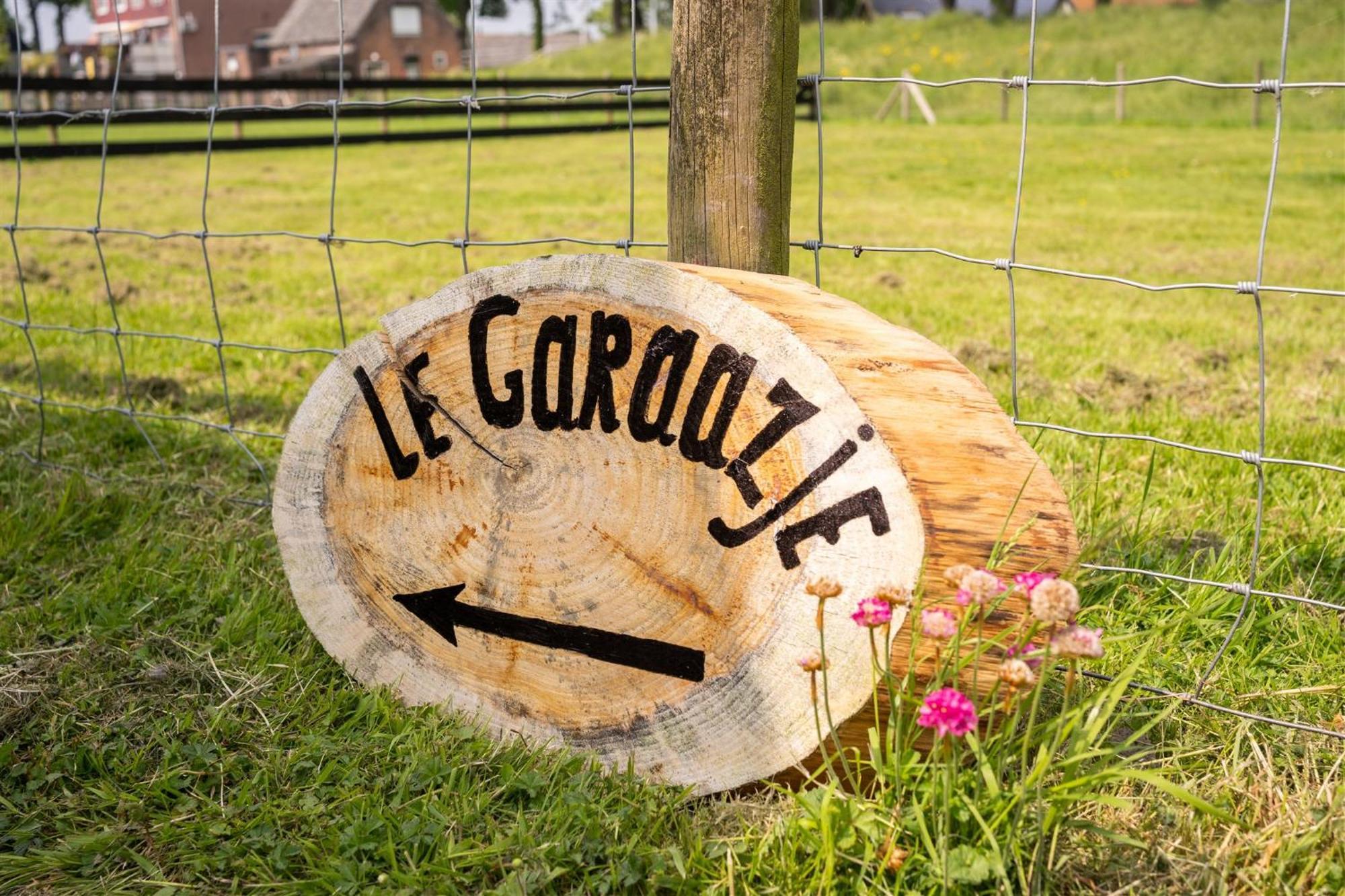 Vakantiewoning Le Garaazje 'S-Gravendeel Exterior foto